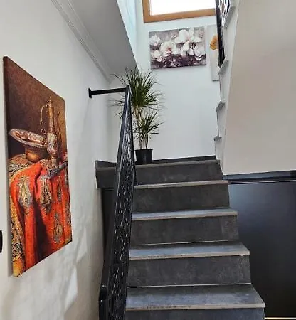 520 Villa